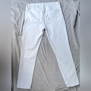 Men's White straight leg slim fit banana Republic travel jeans 34 x32